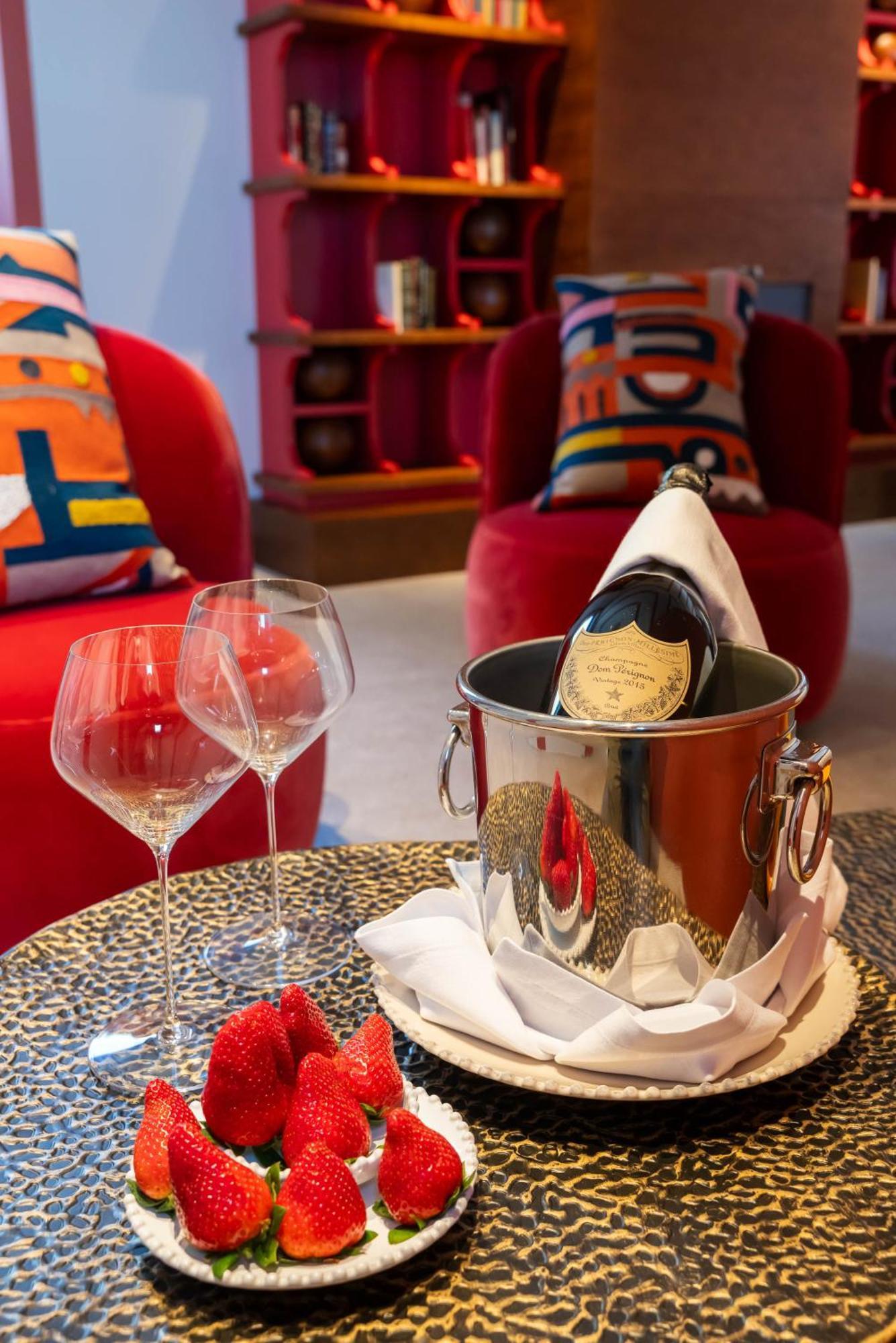 Hotel Boutique Faro Silleiro Байона Экстерьер фото
